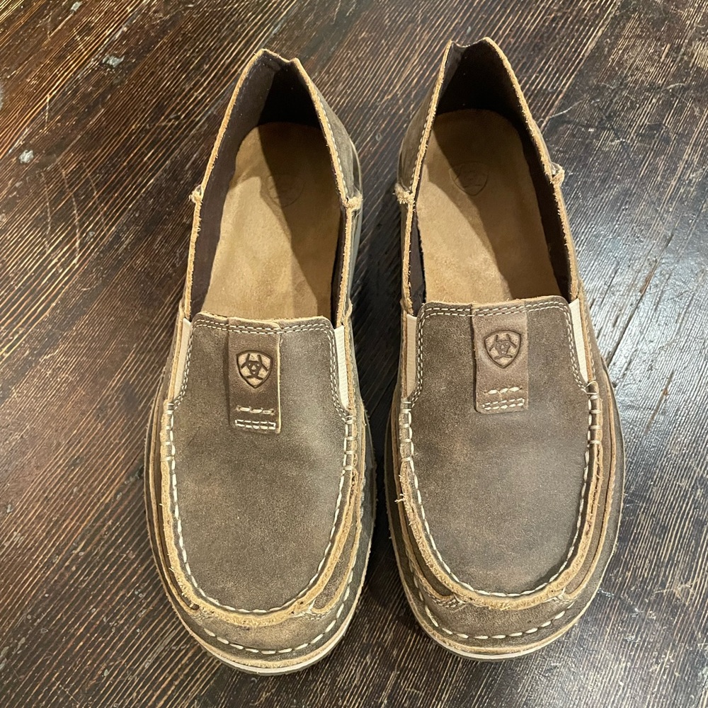 ARIAT LOAFERS